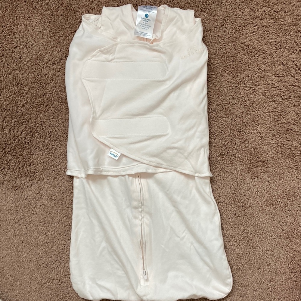NWOT Halo sleep sack swaddle
